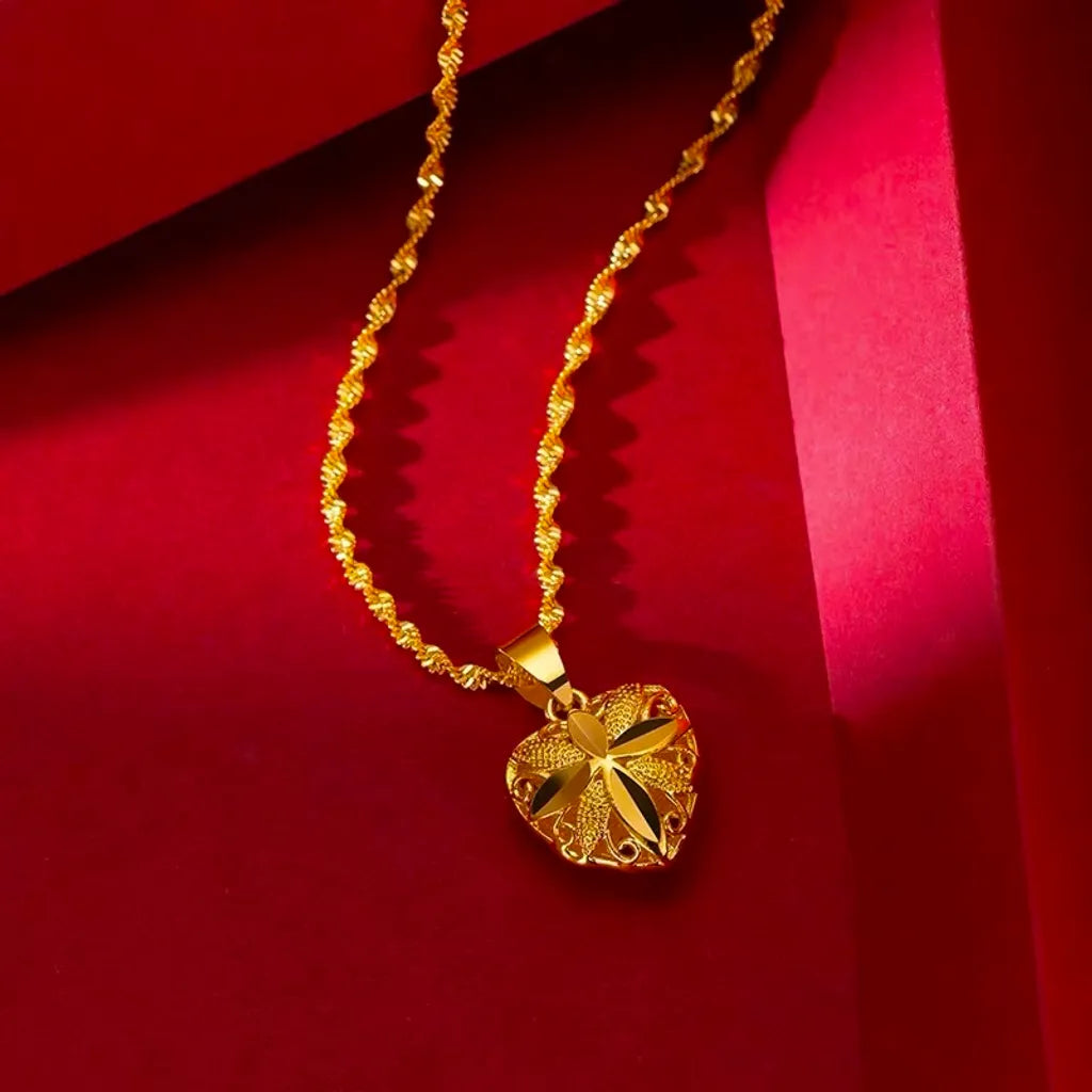 GOLD PLATING HEART NECKLACE ➕ BOX ➕ FREE DELIVERY  🎁