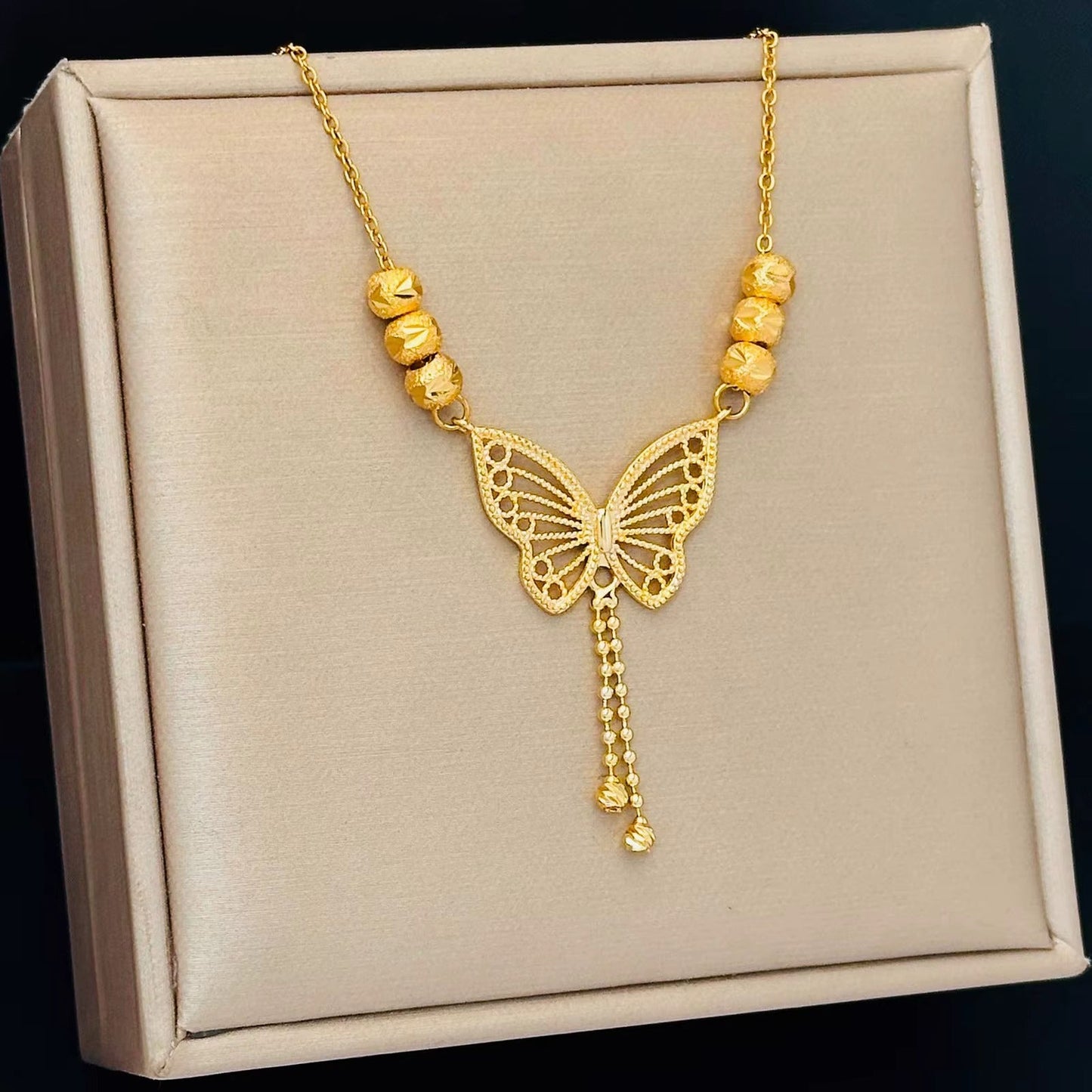 GOLD PLATED BUTTERFLY NECKLACE FOR WOMEN ➕ BOX ➕ FREE DELIVERY  🎁
